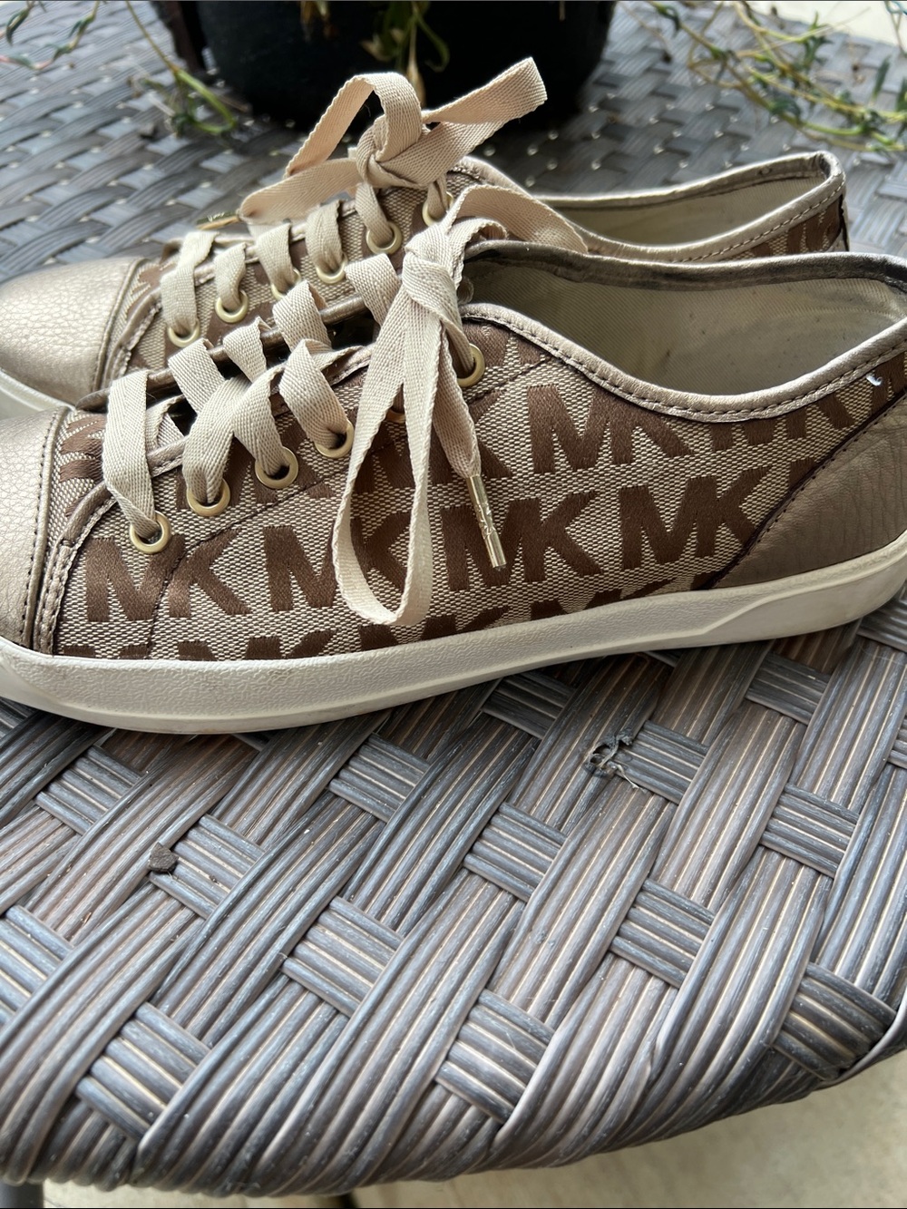 Michael Kors  mk sneakers tennis shoes